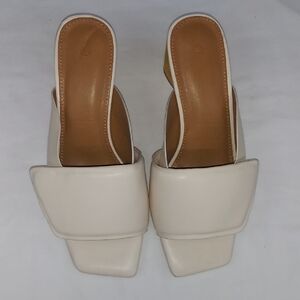 Elegant Cream Women's Mules